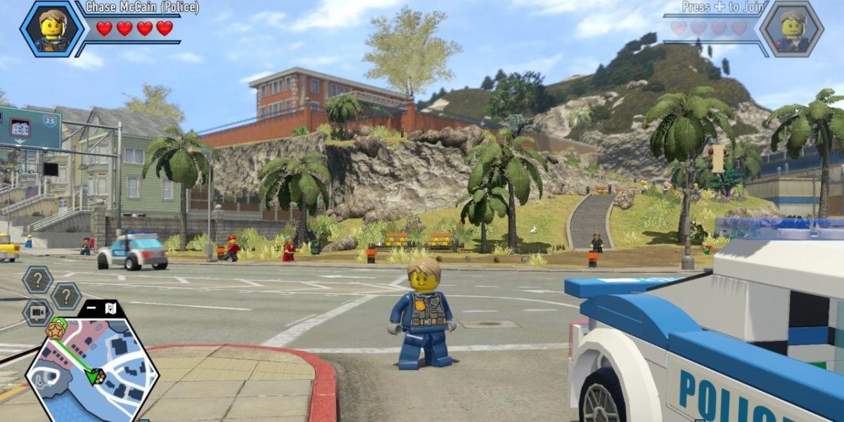 LEGO City Undercover - protagonista parado na rua