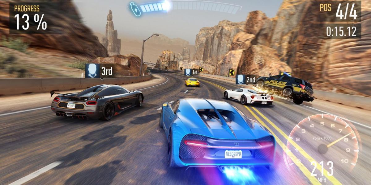 Melhores jogos de corrida para dispositivos móveis - Need for Speed ​​No Limits - O jogador usa nitro para acelerar na pista de corrida