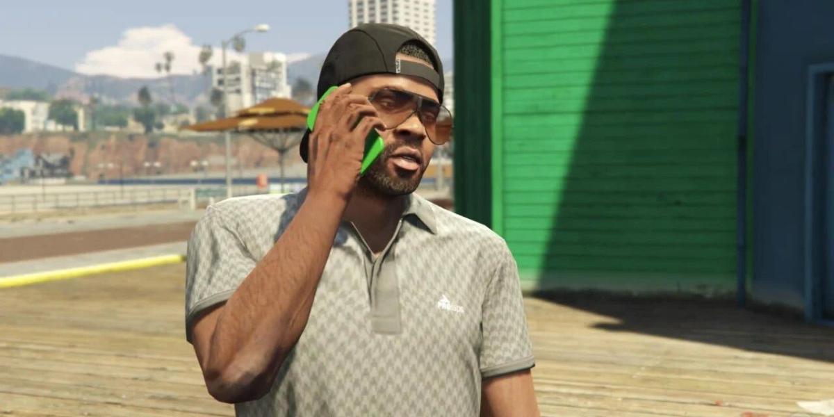 Grand Theft Auto 5 Franklin no telefone