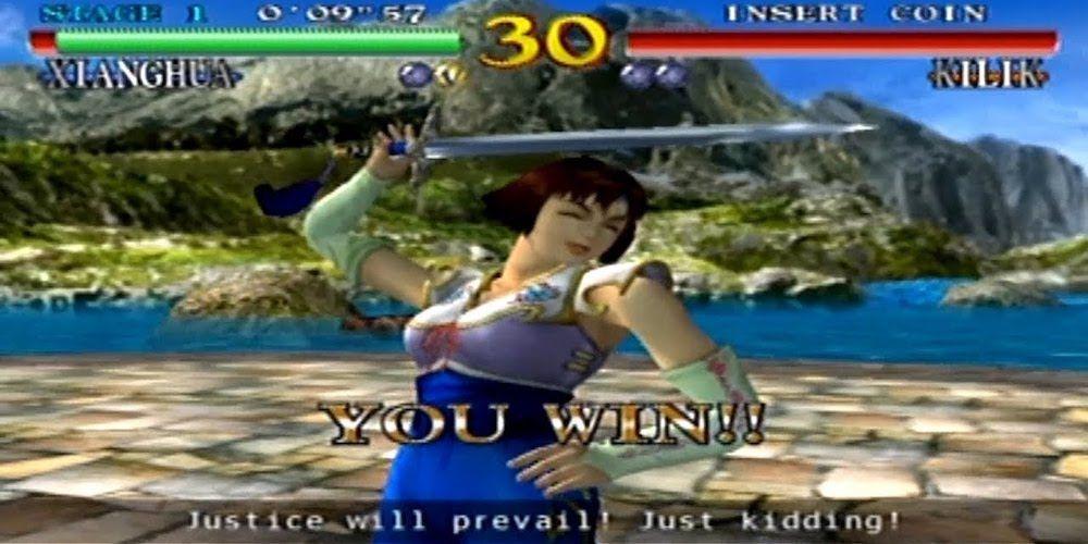 Jogo Dreamcast Soulcalibur - tela voctory com personagem feliz