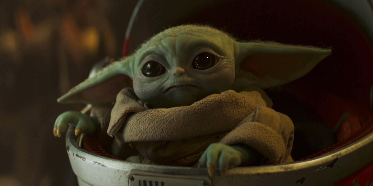 Baby Yoda Mandalorian Cropped