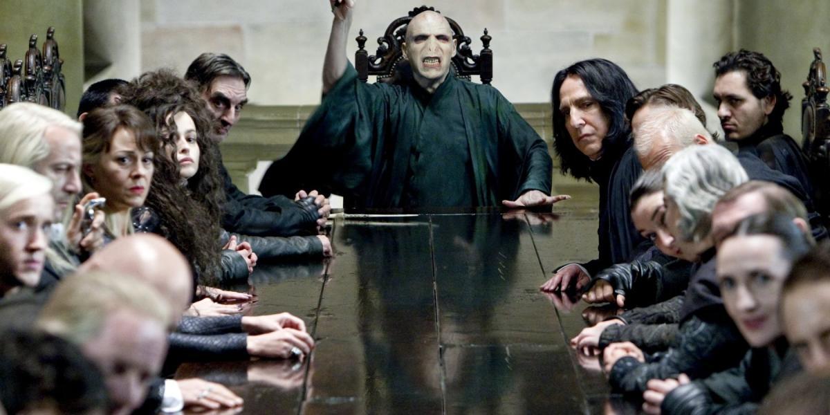 Lord-Voldemort-e-seu-exército