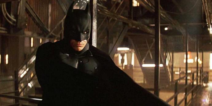  Batman Begins é um filme do Batman melhor do que O Cavaleiro das Trevas