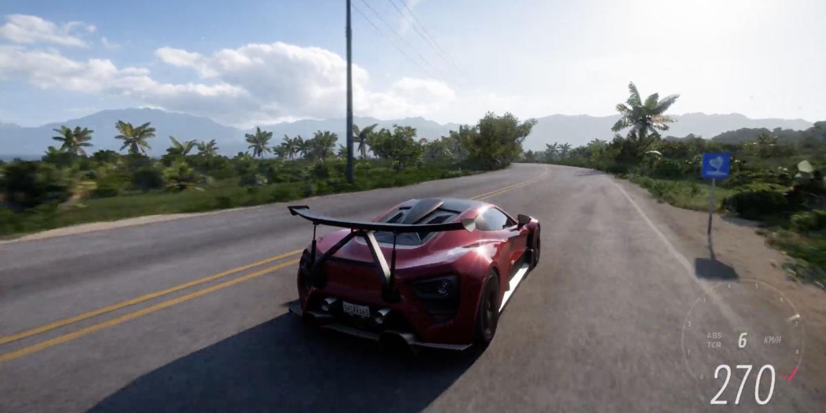 Forza Horizon 5 - Zenvo TSR-S - Jogador navega pelo Horizon Festival