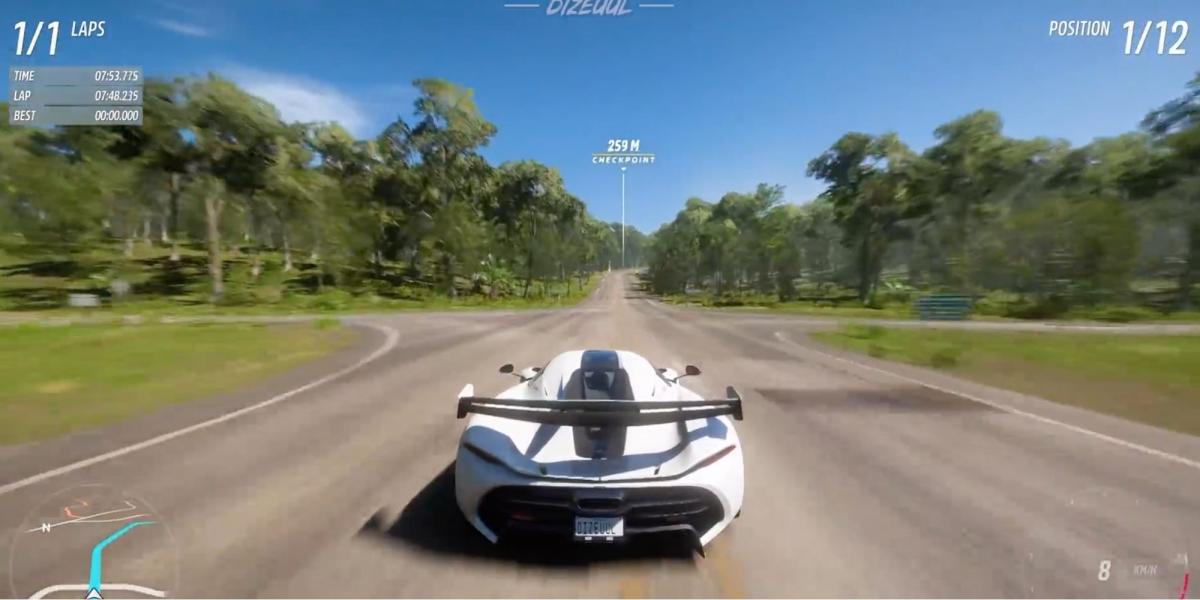 Forza Horizon 5 - Koenigsegg Jesko - Jogador explorando as estradas abertas do México