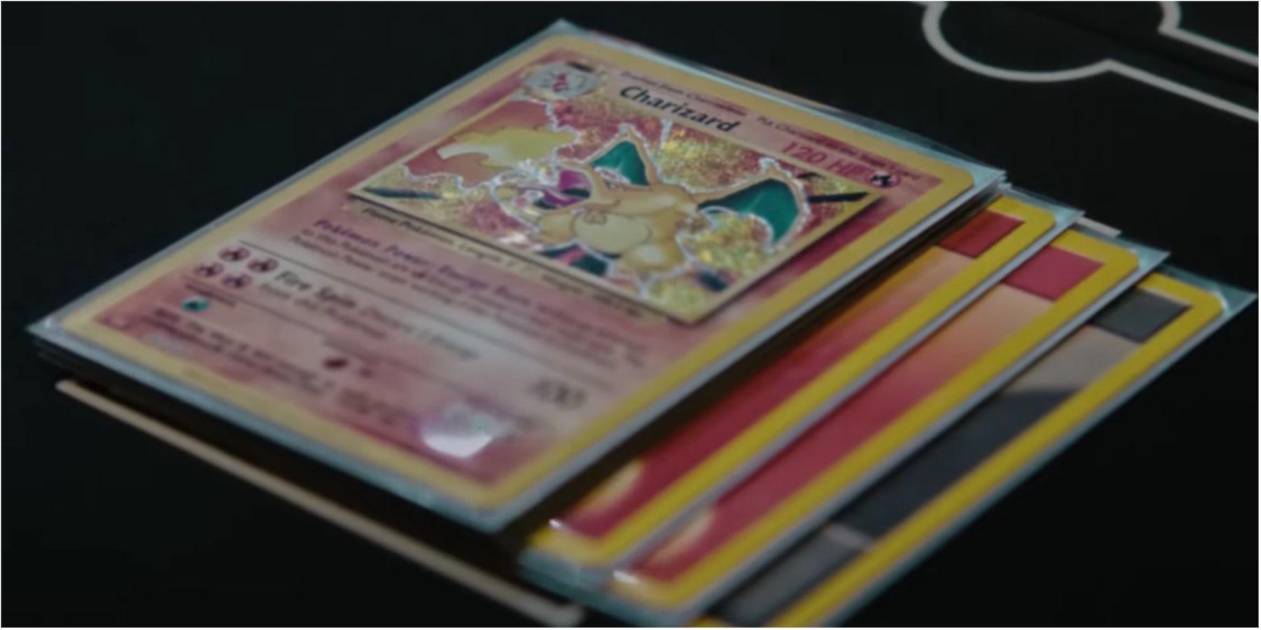 Conjunto Clássico de Jogo de Cartas Colecionáveis ​​Pokemon Trazendo de Volta as Cartas Originais e Mais