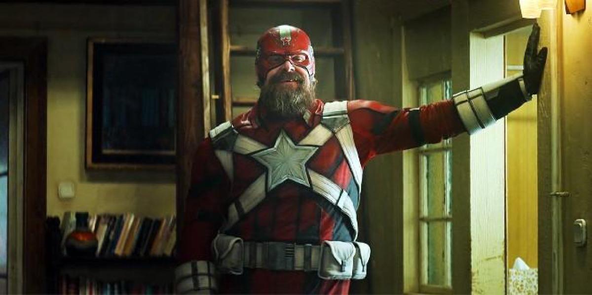 David Harbour teve um acidente bobo ao vestir o traje vermelho do Guardian