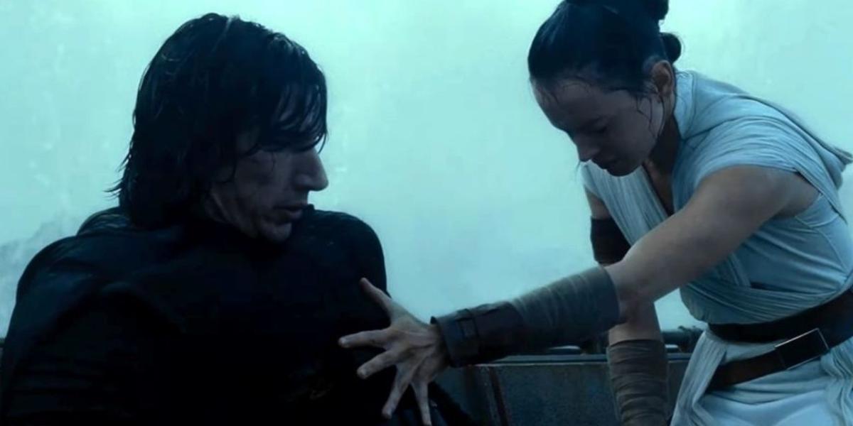 Rey, Kylo Ren e Force Heal em Star Wars: The Rise of Skywalker