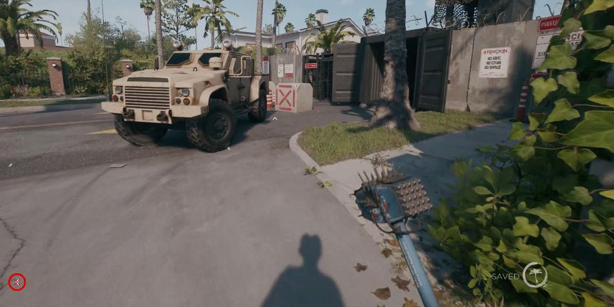 Dead Island 2 - Caminhando até Humvee com suprimentos militares na parte de trás
