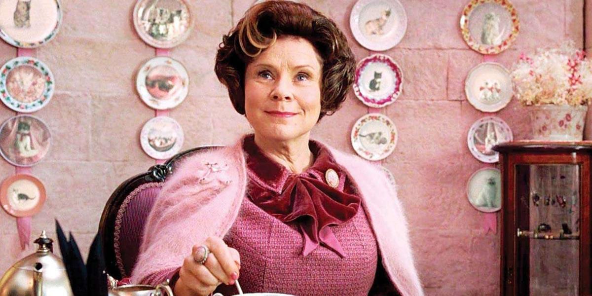 Descubra por que Dolores Umbridge é mais assustadora que Voldemort!