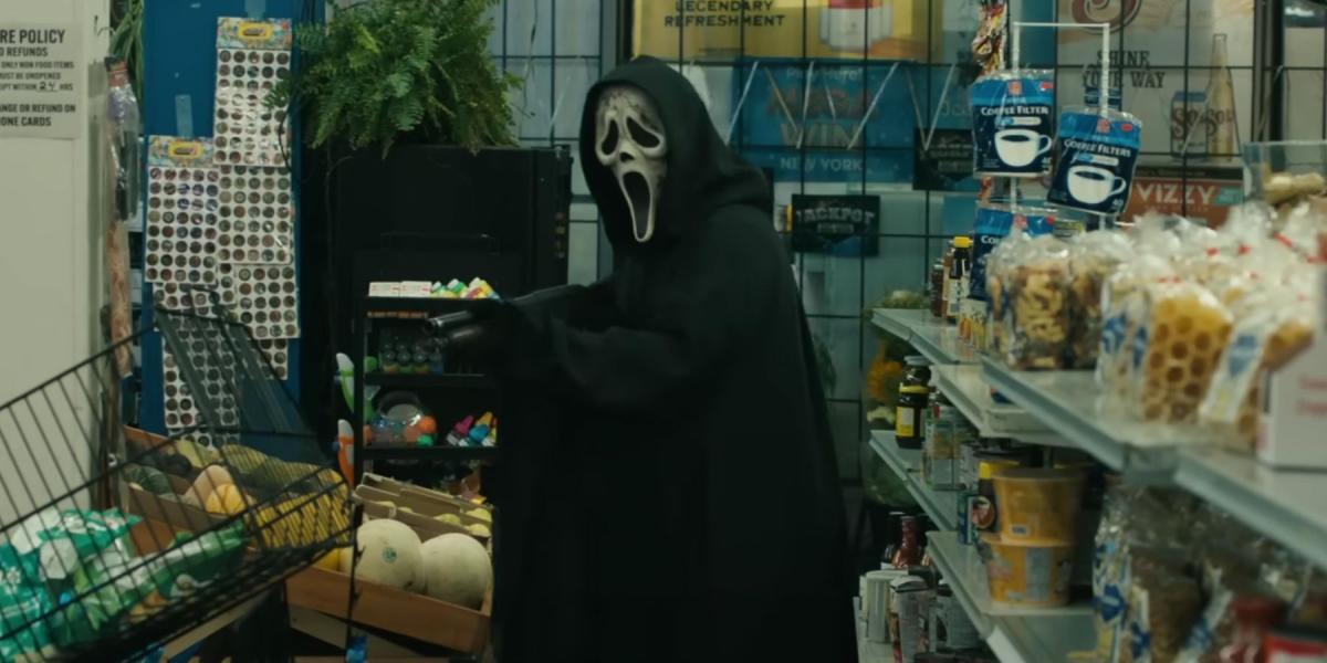 Diretores de Scream 6 explicam por que Ghostface usa uma espingarda