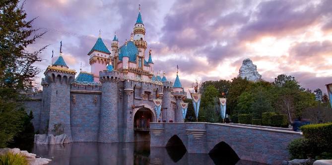 Disneyland está encerrando seu programa de passe anual