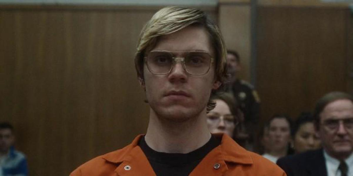 Evan Peters encarna o serial killer Jeffrey Dahmer no trailer de monstros da Netflix