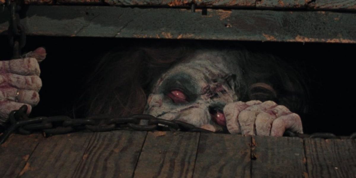 A_deadite_in_the_basement_in_The_Evil_Dead