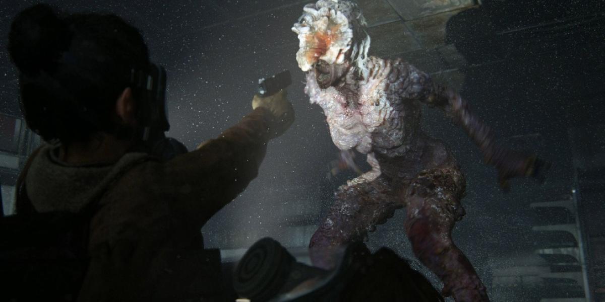 Fã de The Last of Us mostra máscara de clicker de tirar o fôlego