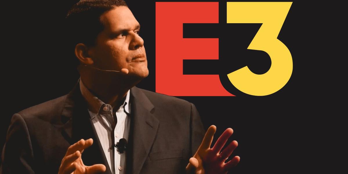 Reggie Fils-Aime na frente do logotipo da E3