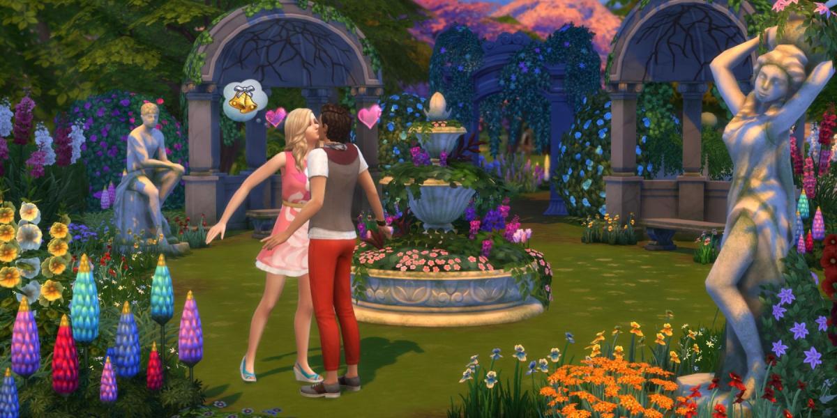Dois Sims se beijam em um jardim ornamentado em Sims 4