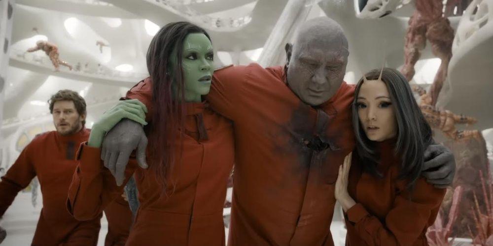 Peter Quill, Gamora, Drax e Mantis fogem da prisão em Guardiões da Galáxia 3
