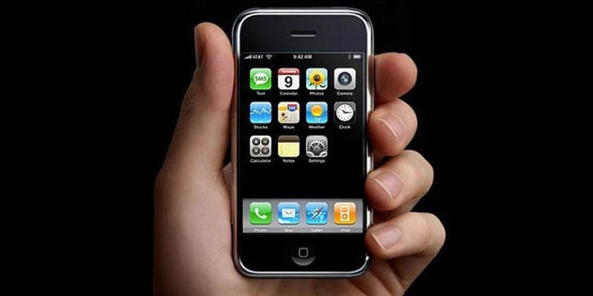 iPhone original é vendido por preço absurdo em leilão
