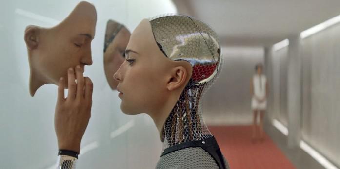 O tropo artificial do interesse amoroso na ficção científica explicado