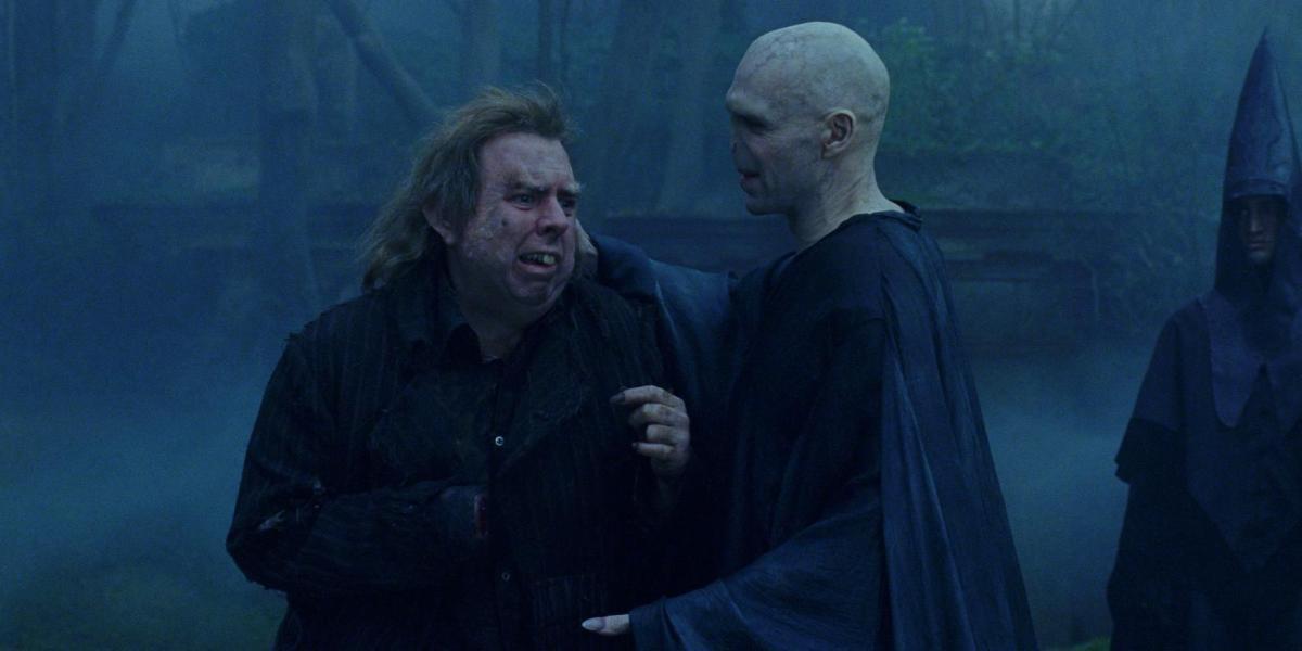 Rabicho e Voldemort em Harry Potter e o Cálice de Fogo