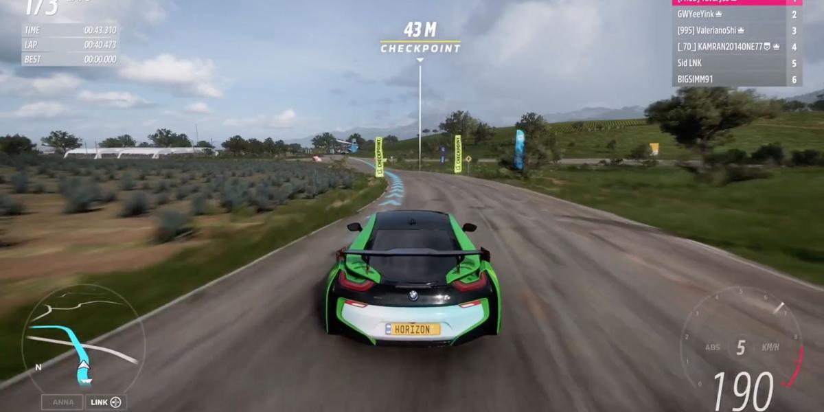 Forza Horizon 5 - BMW i8 - Jogador dirige pelas ruas do México em um carro esportivo elétrico