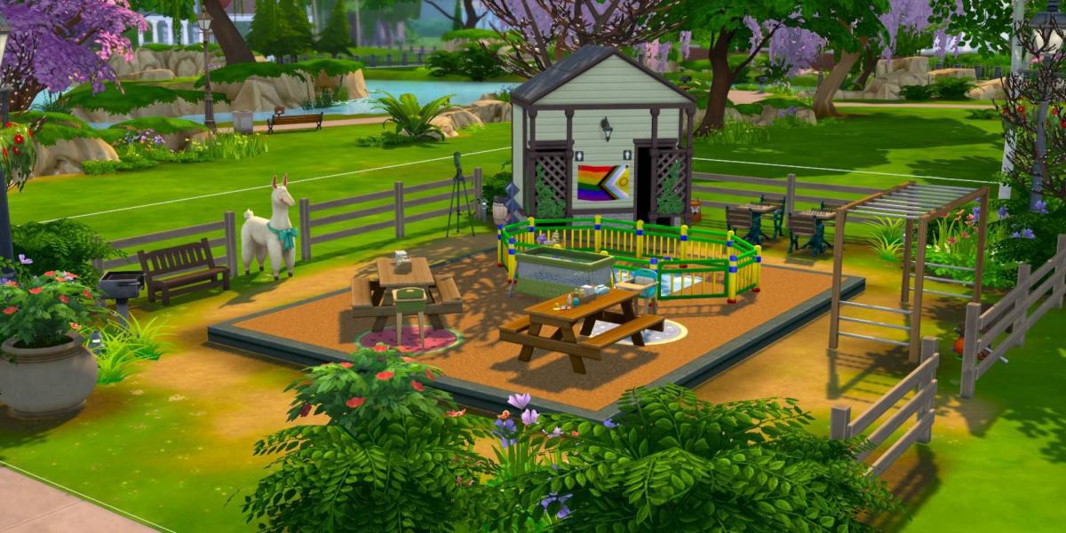 Um parque com cercadinho fechado para bebês e lugar para os pais sentarem