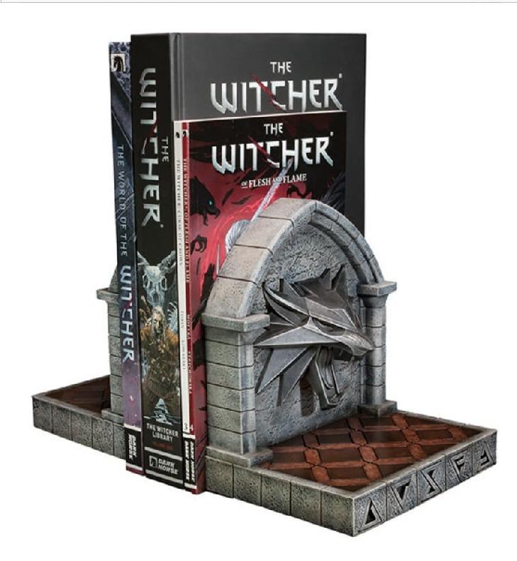 Os suportes para livros de The Witcher 3 são perfeitos para os fãs