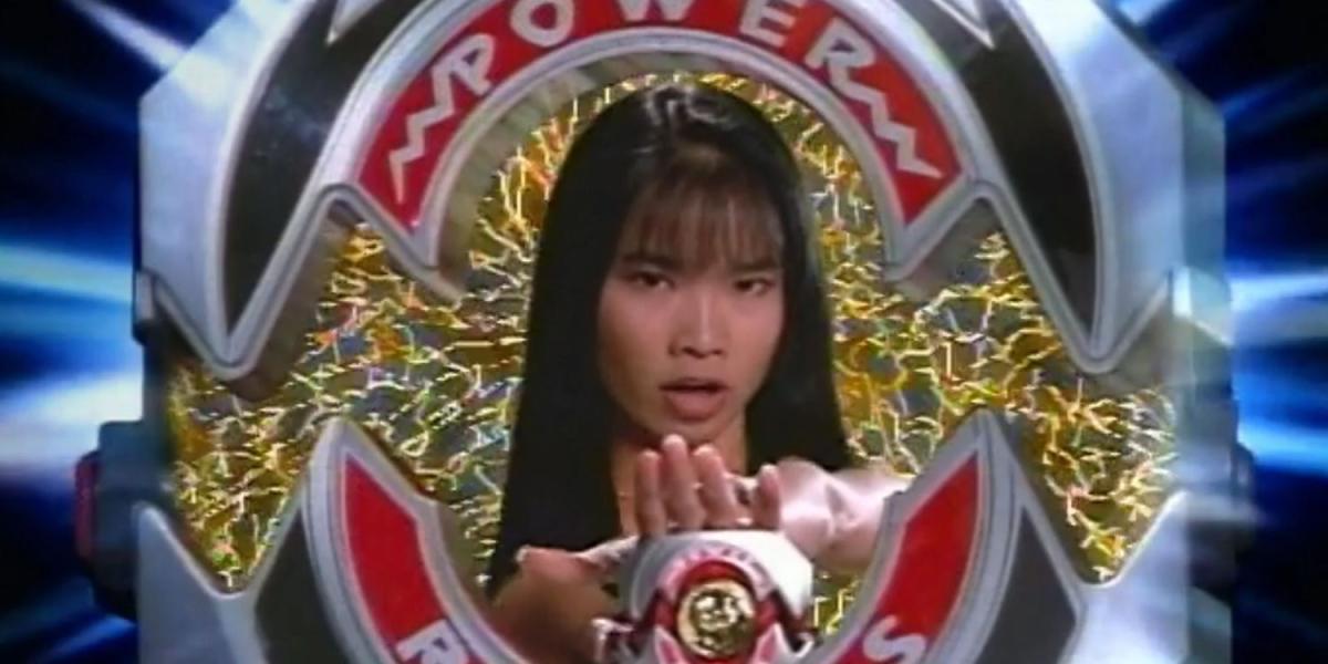 Thuy Trang como Trini em Mighty Morphin Power Rangers