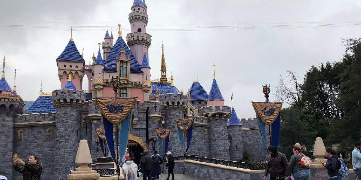 Reabertura da Disneylândia adiada para aguardar as diretrizes da Califórnia