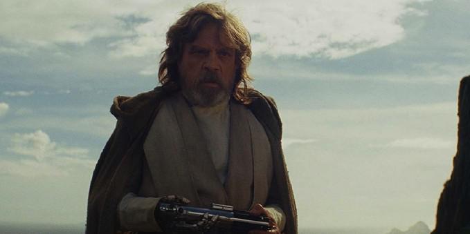 Rian Johnson deveria ter feito seu conceito de Último Jedi como um filme original