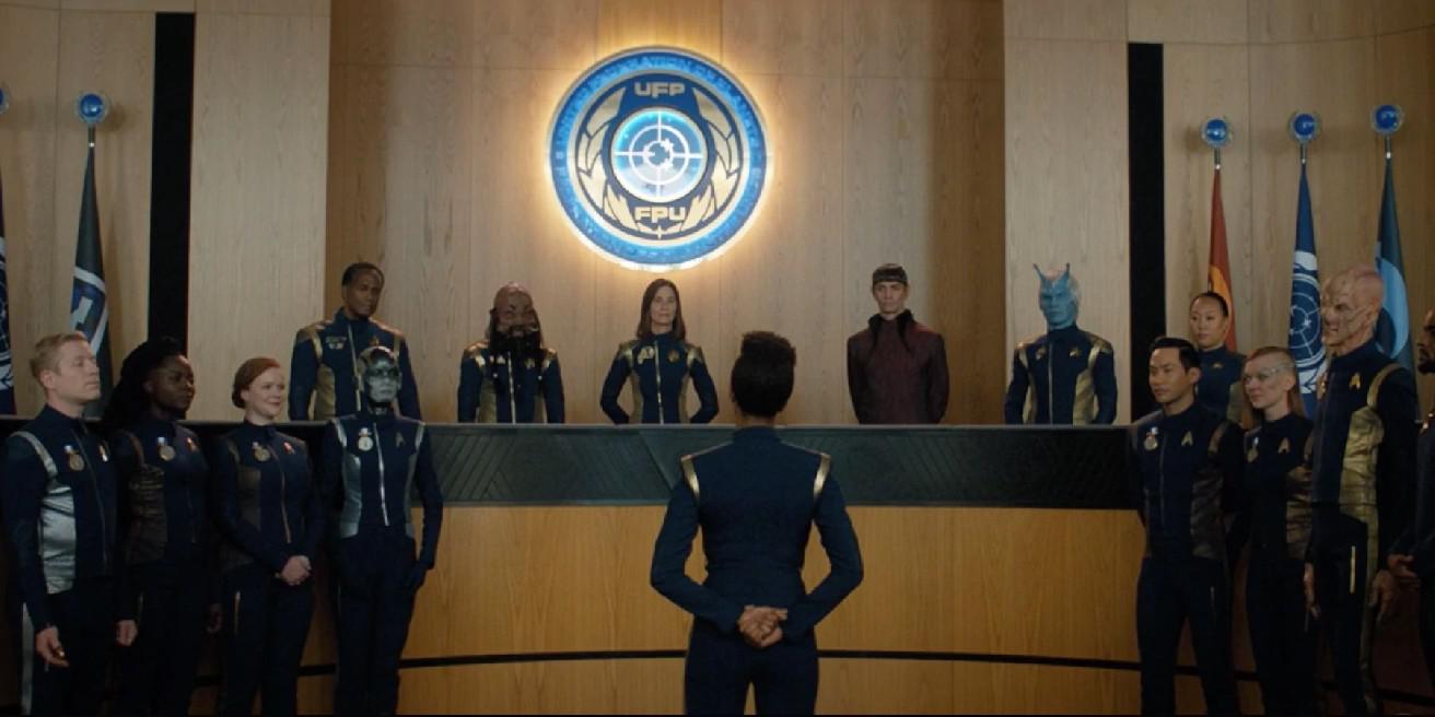 Star Trek: Por que os capitães temem tanto a promoção?