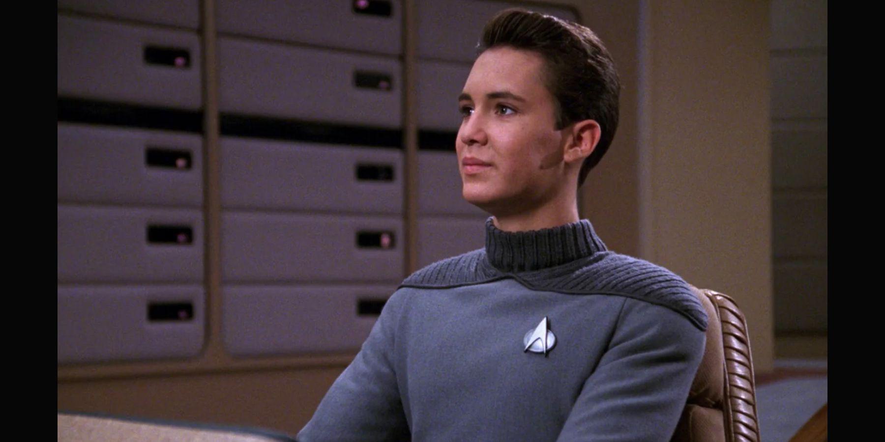 Star Trek: The Next Generation - Por que Wesley Crusher foi permitido na ponte?