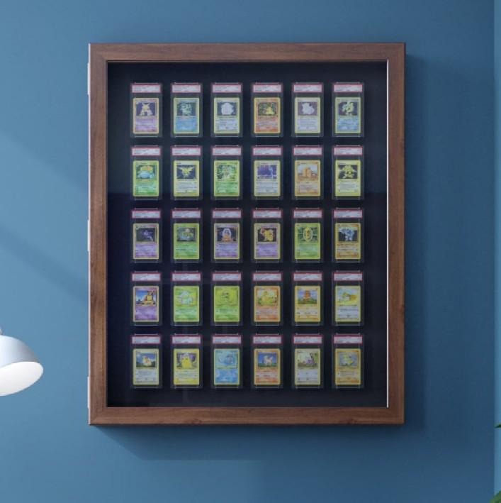 Uma empresa está fazendo armários de exibição de cartas Pokemon de nível de museu