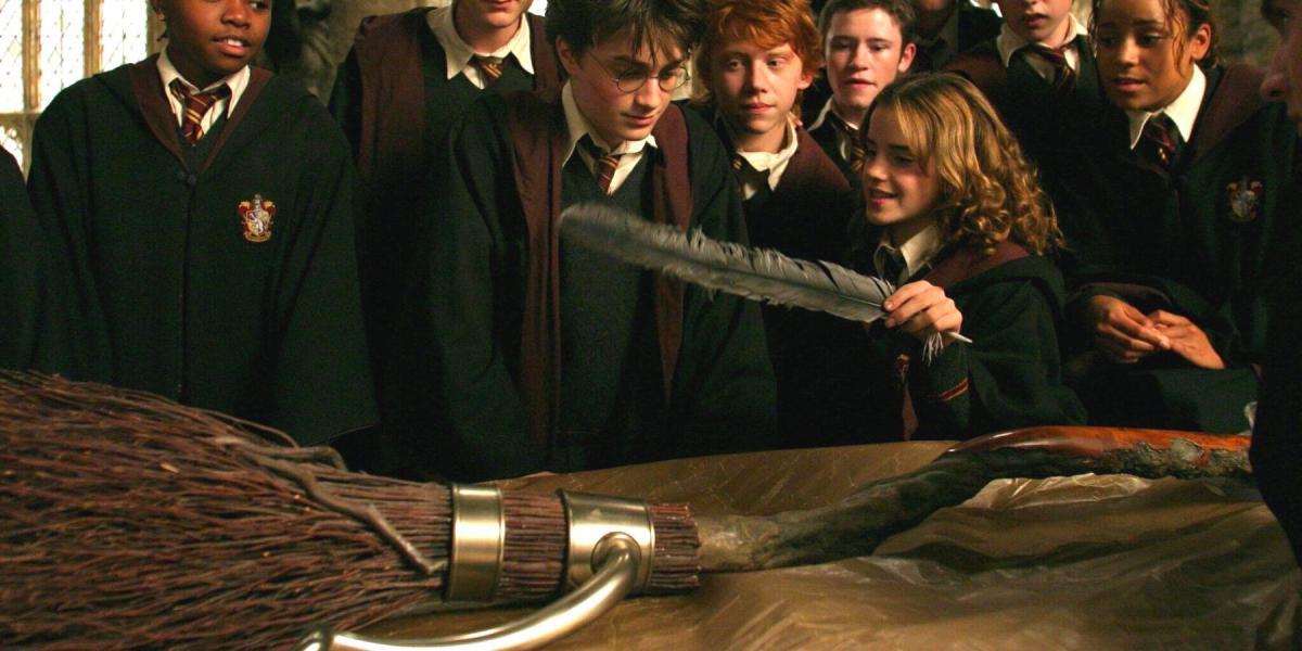 Vassoura Firebolt em Harry Potter e o Prisioneiro de Azkaban