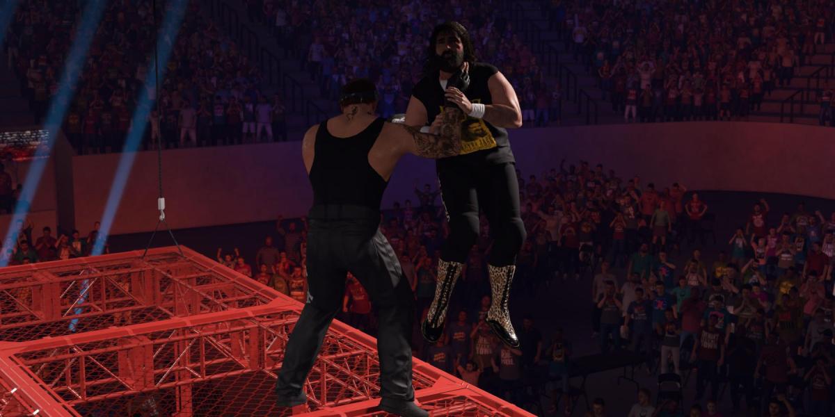 WWE2K23 Undertaker. chokeslams Cactus do topo da cela