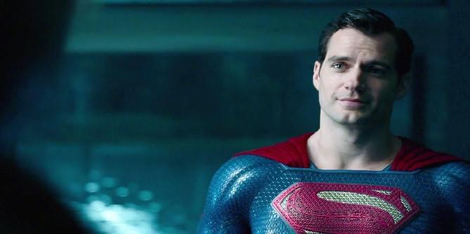 Zack Snyder diz que WB não queria traje negro do Superman em Liga da Justiça