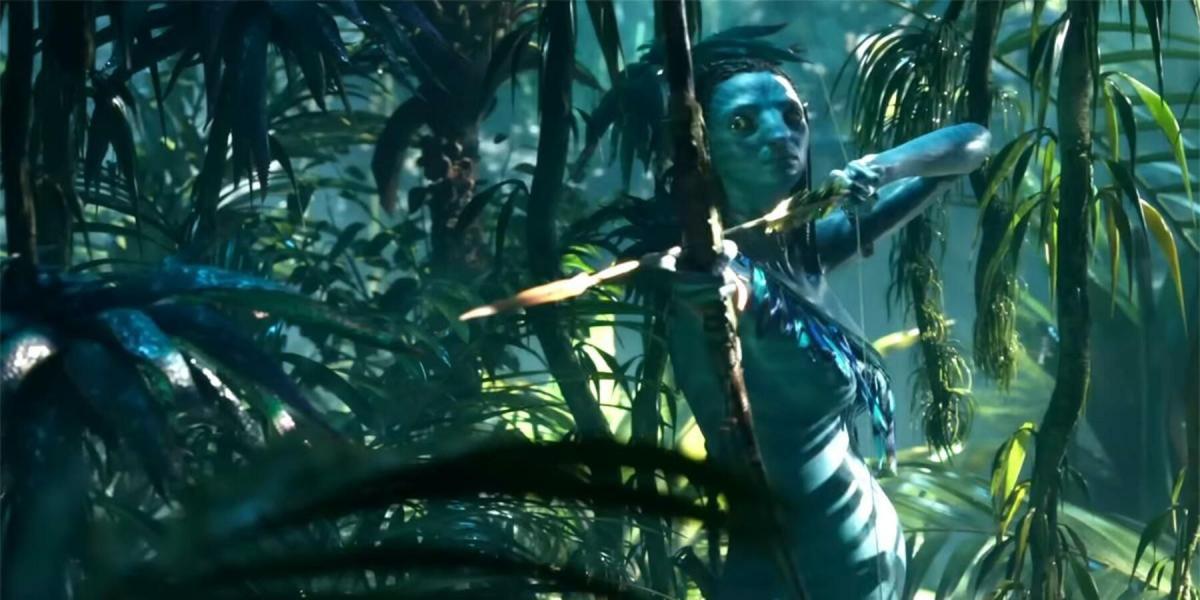 Zoe Saldaña fala sobre como superou o medo do mergulho livre em Avatar: The Way Of Water