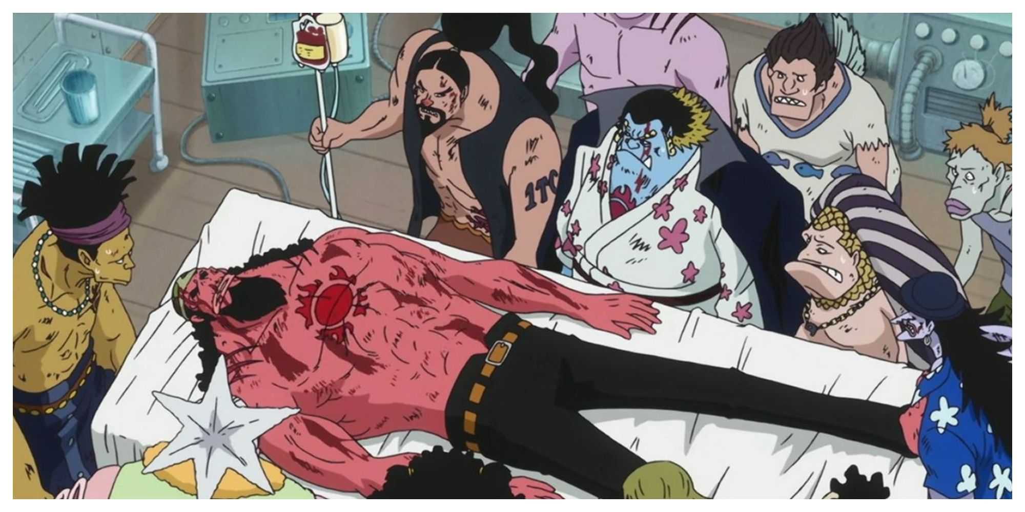 Macro, Aladine, Jimbei, Tansui, Arlong e outros em pé sobre o corpo de seu antigo capitão, Fisher Tiger em One Piece