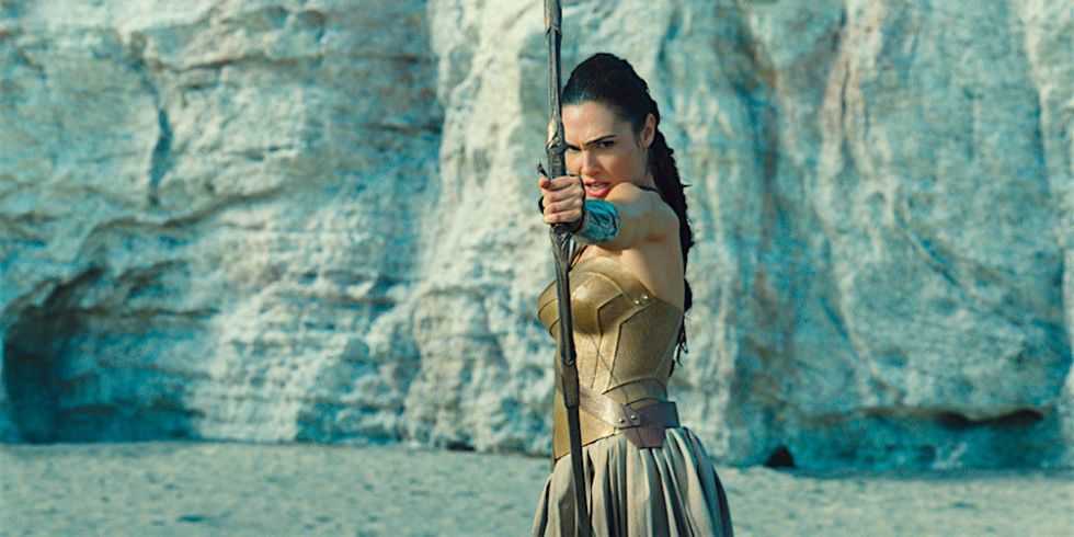 wonder-woman-opening-scene-1