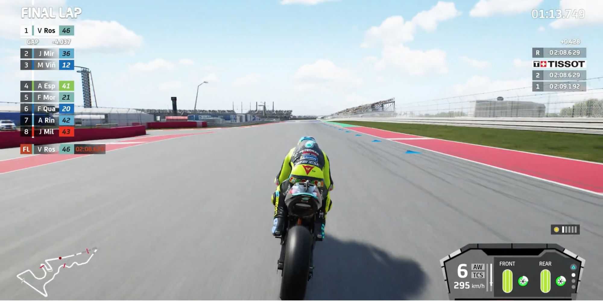 Jogos de corrida realistas - MotoGP 2021 - Jogador pilotando em alta velocidade