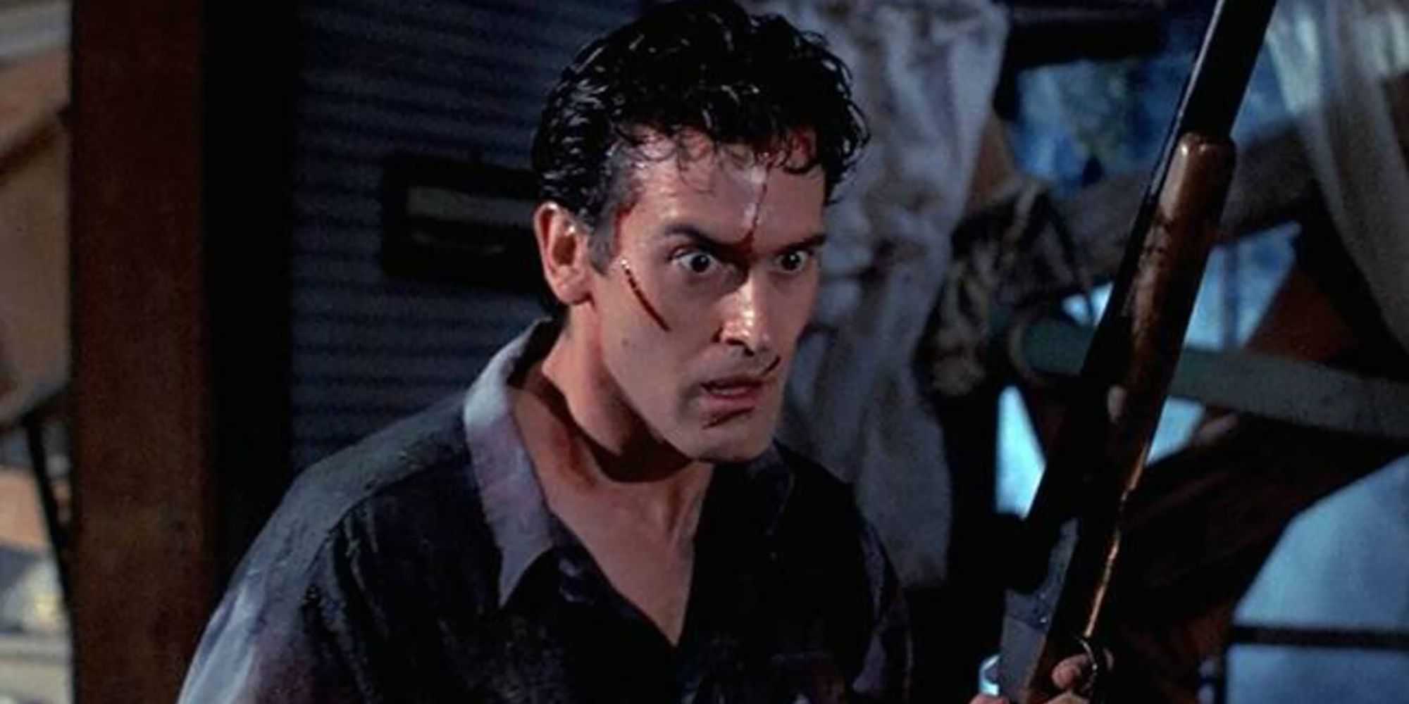 Bruce Campbell em A Morte do Demônio