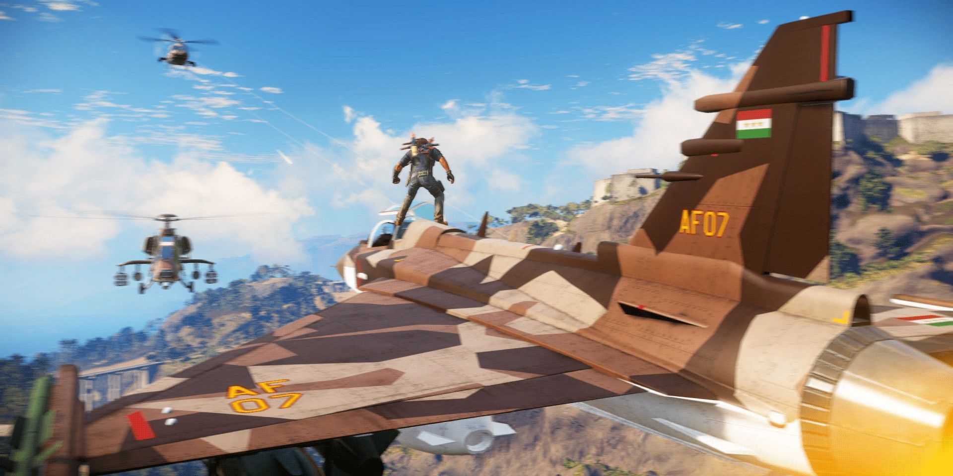 Um caça e helicópteros em Just Cause 3