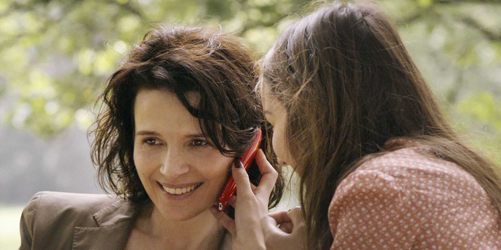 Juliette Binoche In Elles