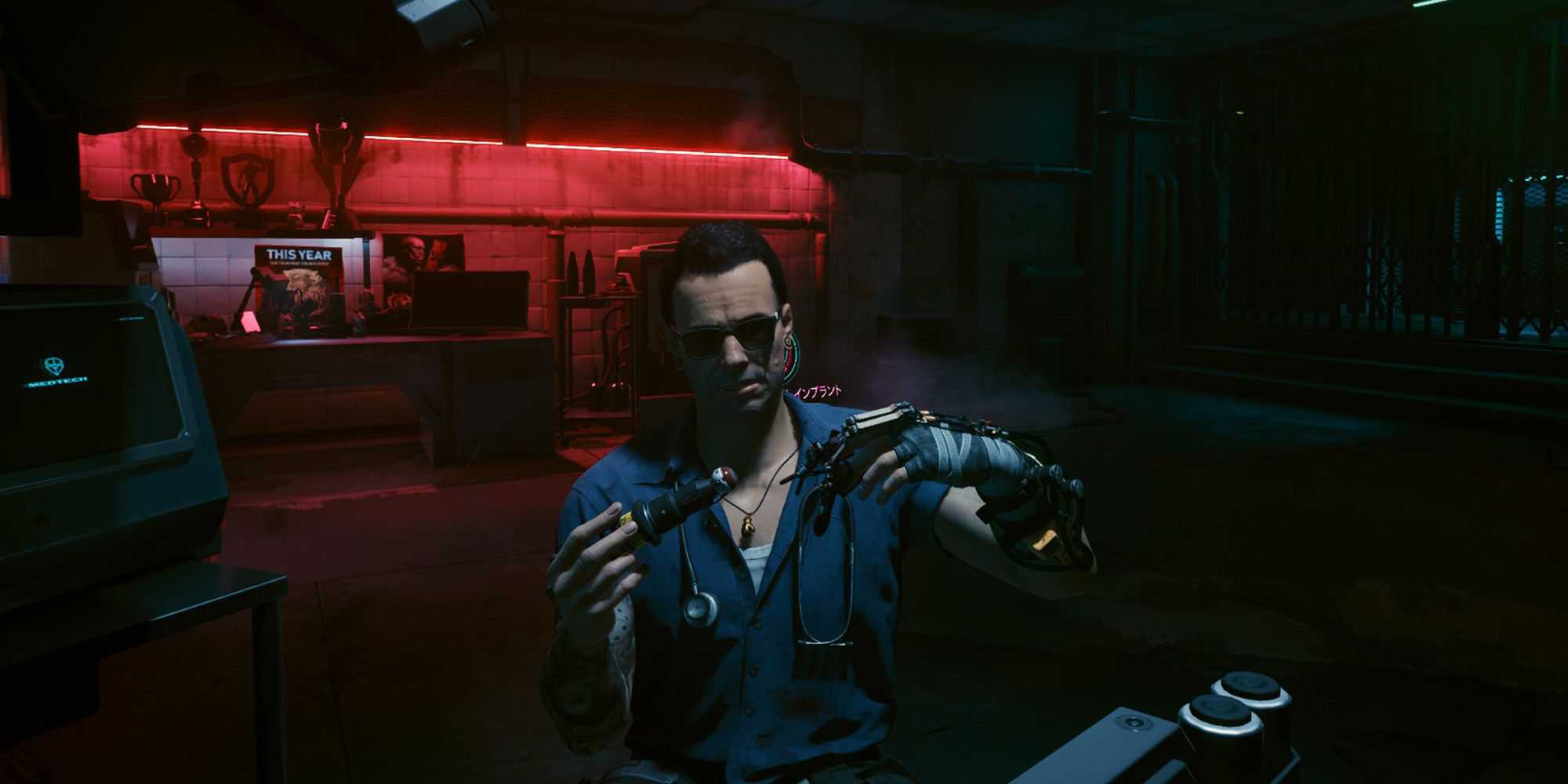 Cyberpunk 2077 - Viktor Holding Optic Cyberware