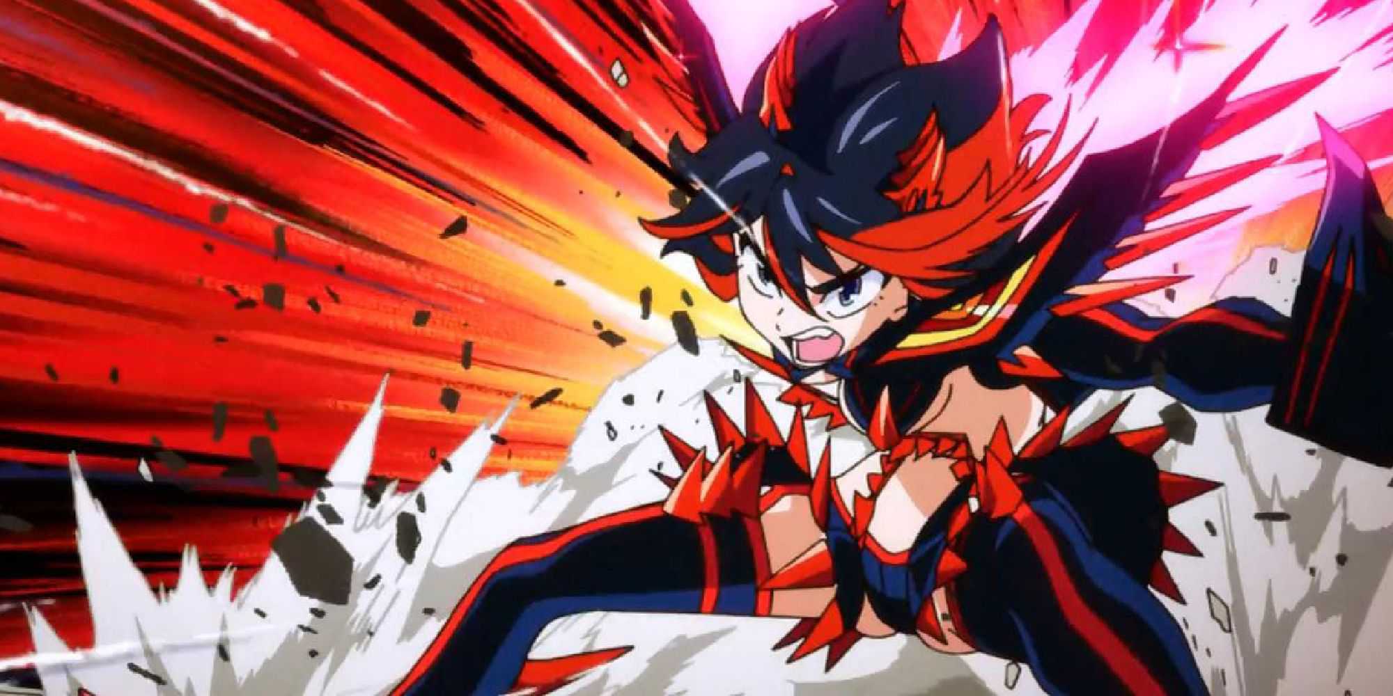 Ryuko gritando e posando durante uma sequência de ação intensa