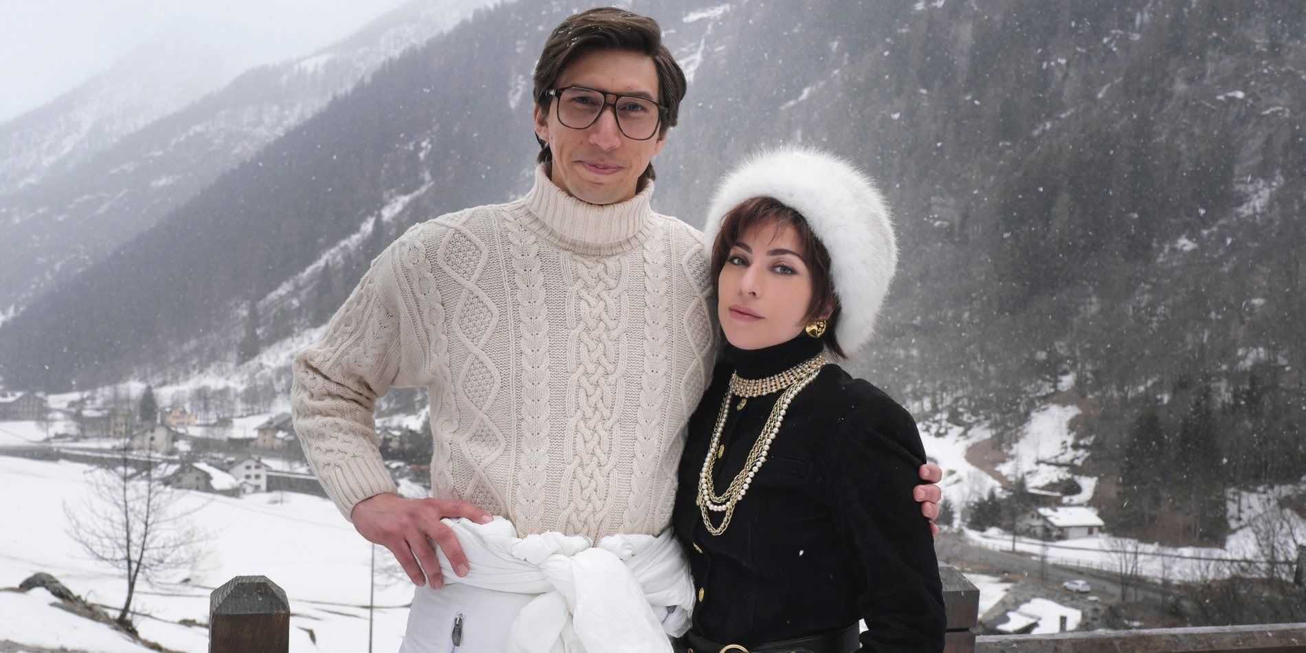 Adam Driver e Lady Gaga em uma cabana na neve em House of Gucci