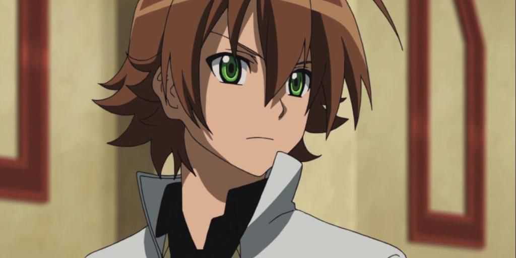 Tatsumi parecendo determinado Akame ga Kill