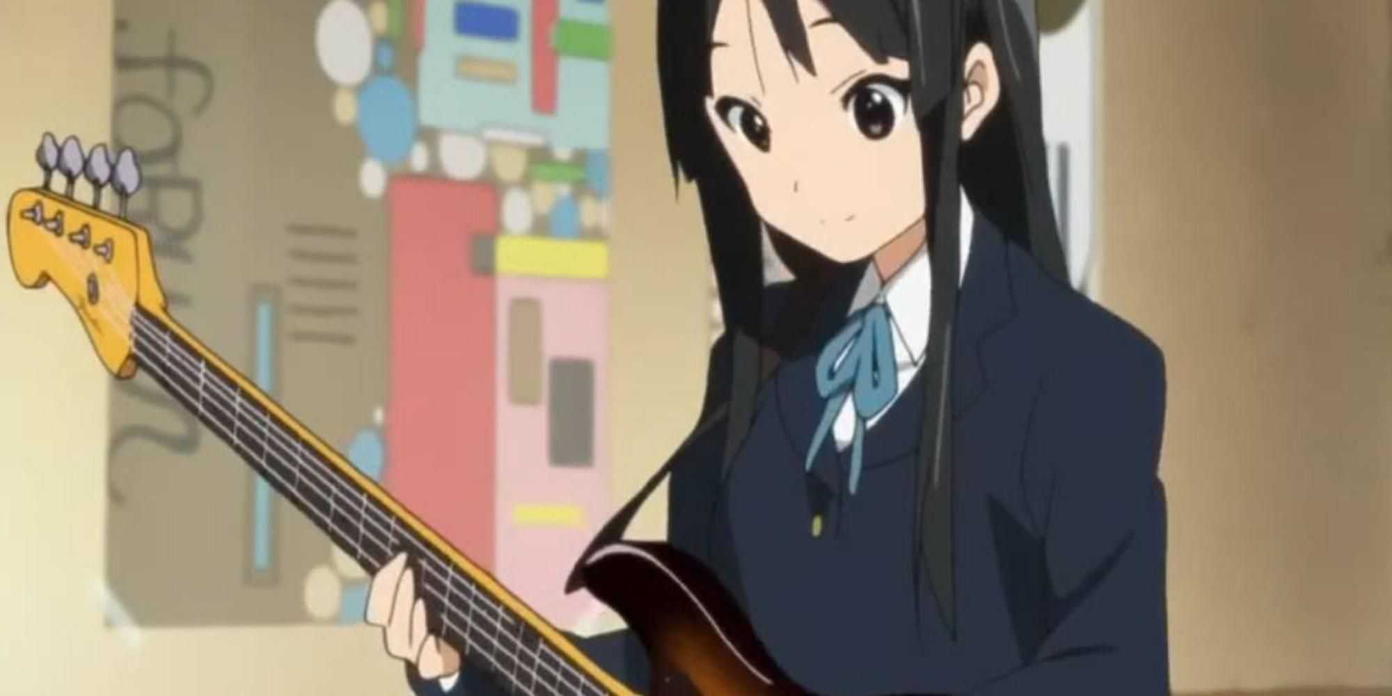 Mio Akiyama in K-On