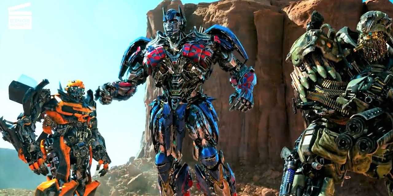 Optimus Prime and the Autobots in Transformers: Age of Extinction